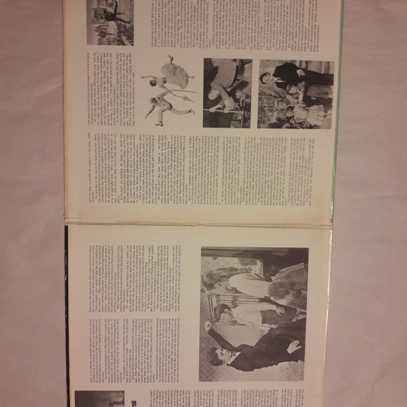 WALT DISNEY Origional Mary Poppins Album - Picture 2 of 4